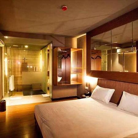 108 Hotel By Him Jakarta Exteriér fotografie
