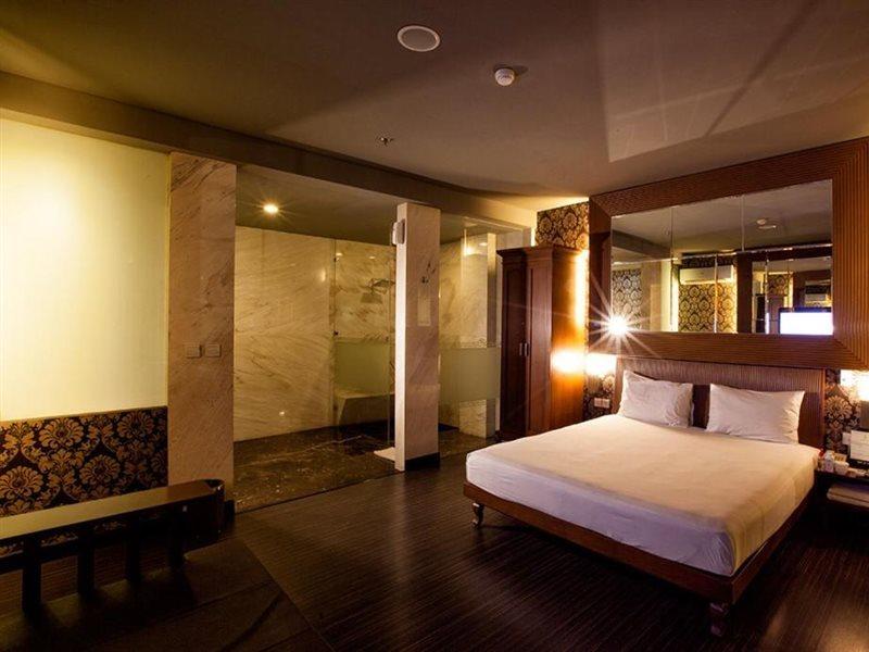 108 Hotel By Him Jakarta Exteriér fotografie