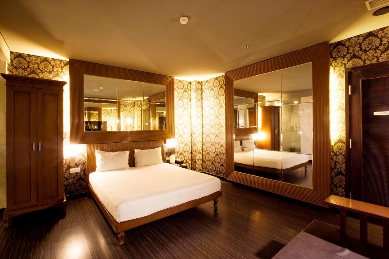 108 Hotel By Him Jakarta Exteriér fotografie