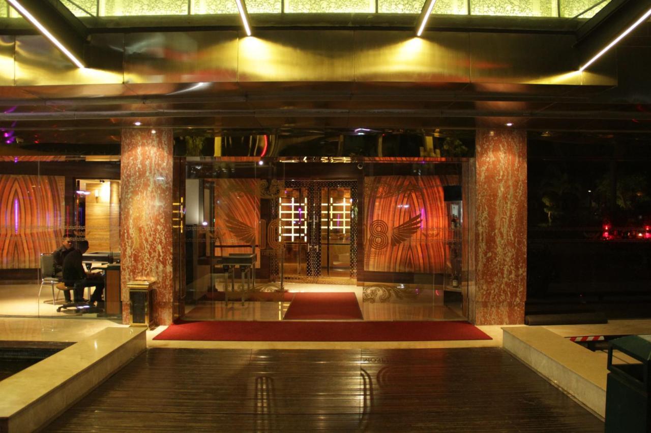 108 Hotel By Him Jakarta Exteriér fotografie